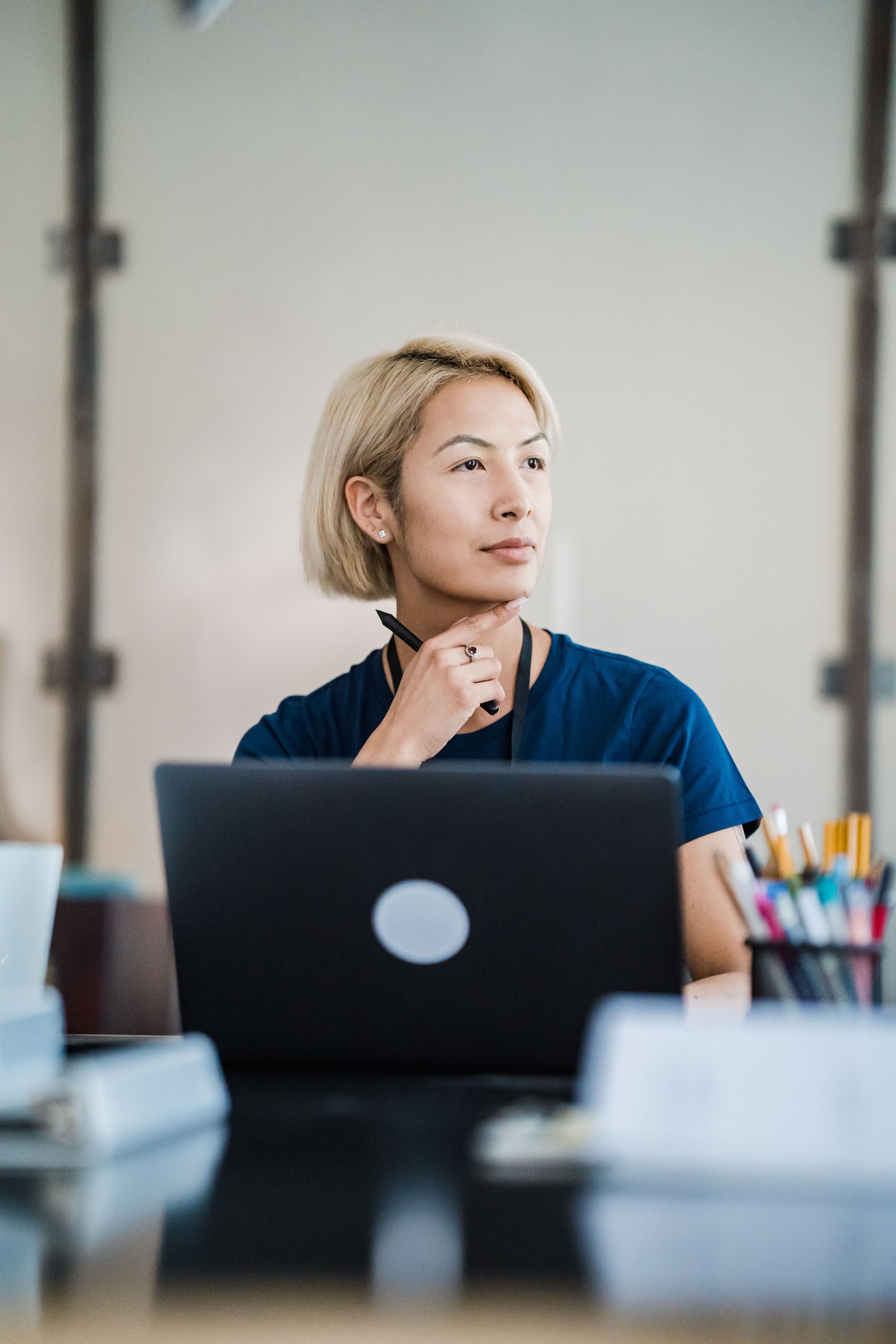 AI Threatens Not Just Jobs, But the Sense of Purpose at Work, Says Labor Market Expert