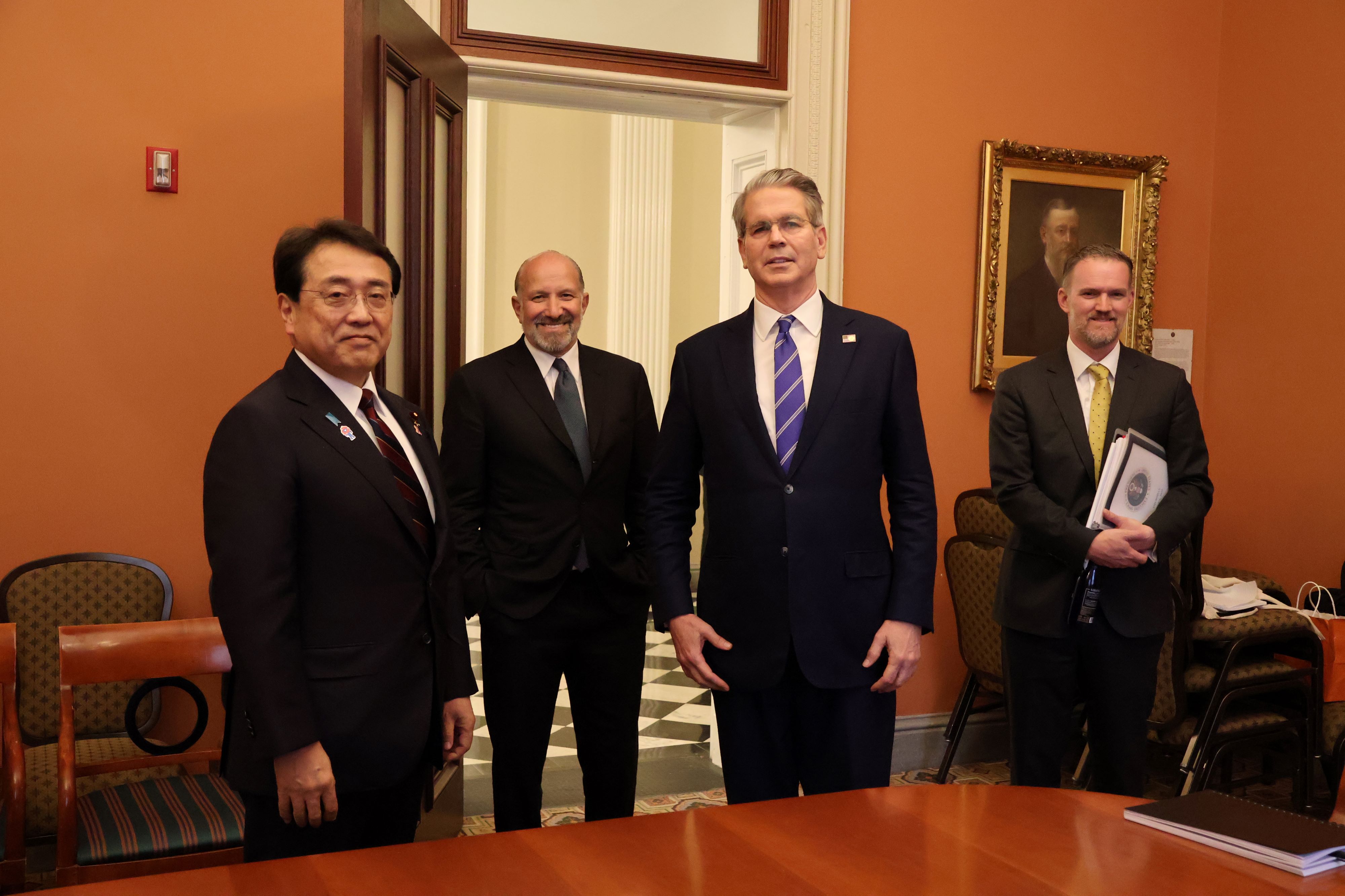 Japan Pushes for AI and Chips in Third Tranche of $550 Billion US Fund