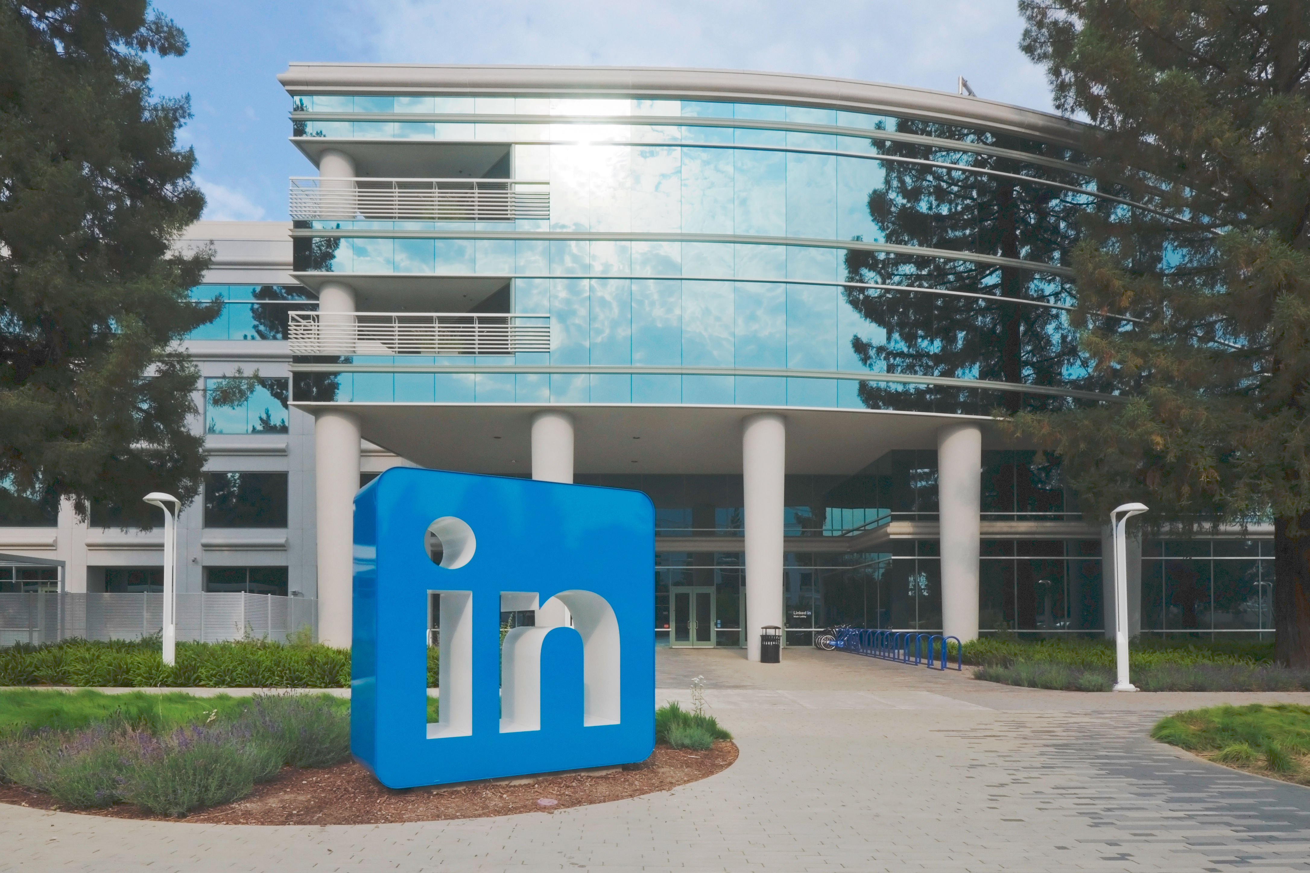 LinkedIn Adds Button to Report "AI Slop" Posts