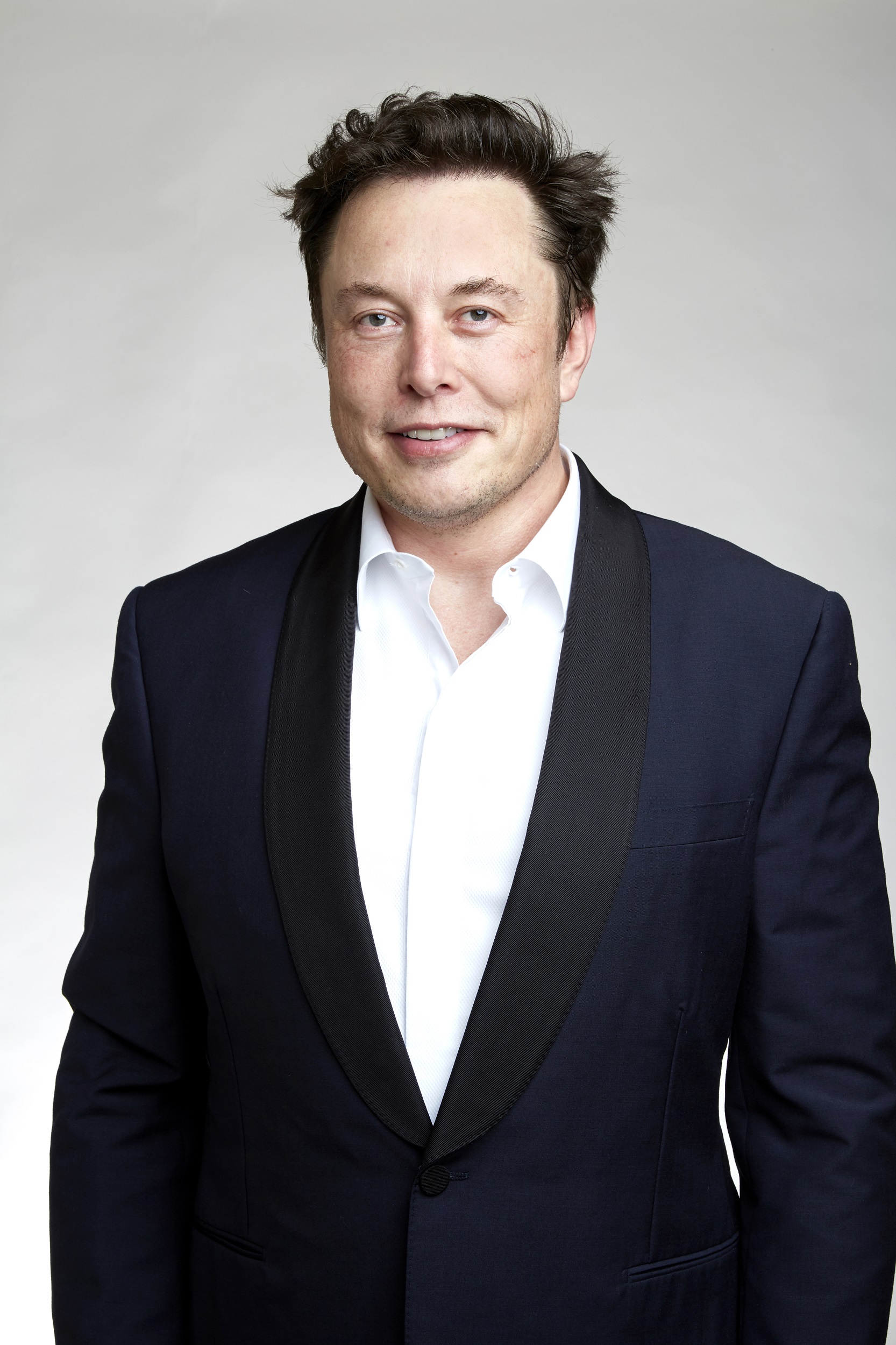 Musk Predicts AI Will Match Humans at All Digital Tasks by End of 2027
