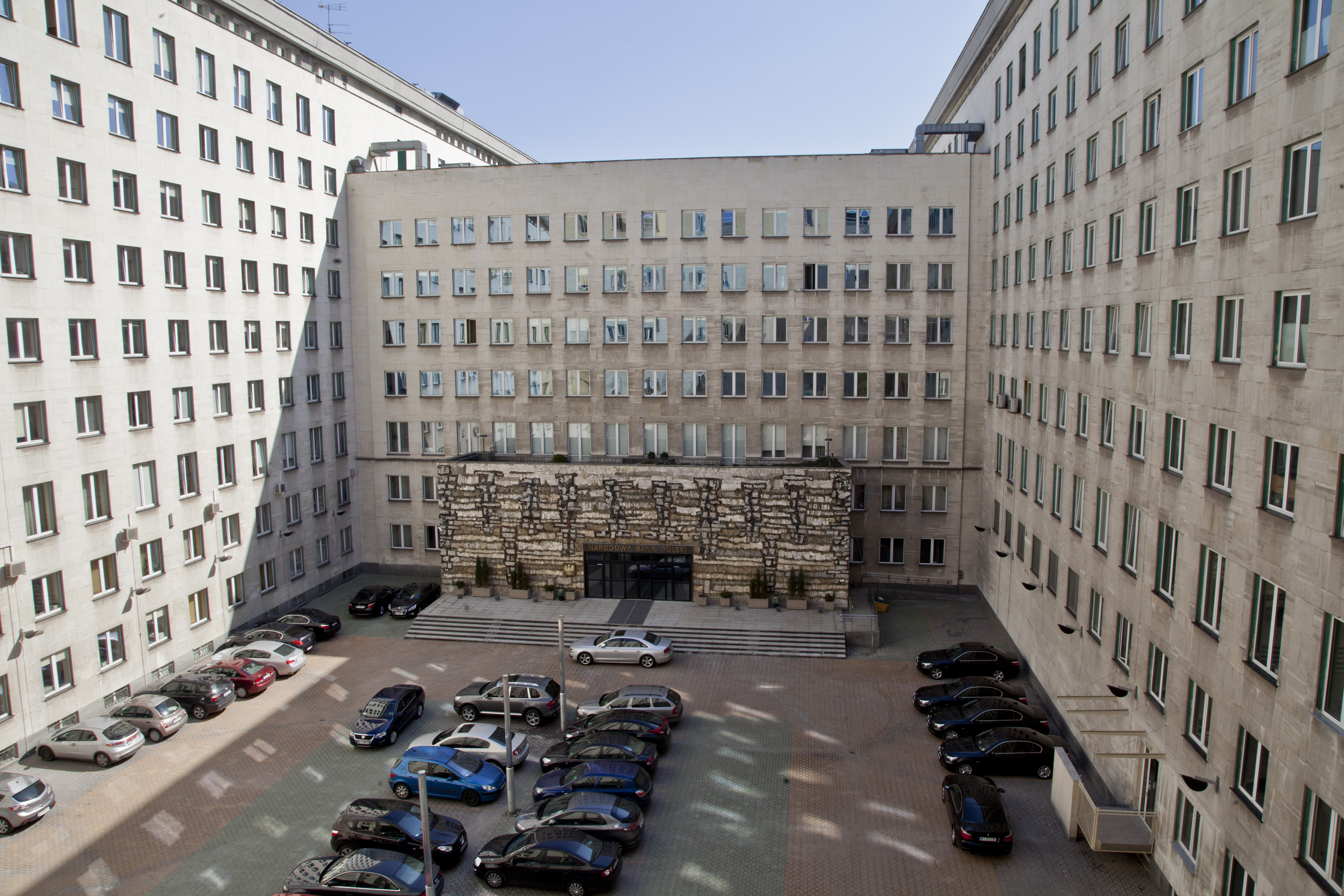 NBP: AI Has Only a Marginal Impact on Employment at Polish Companies