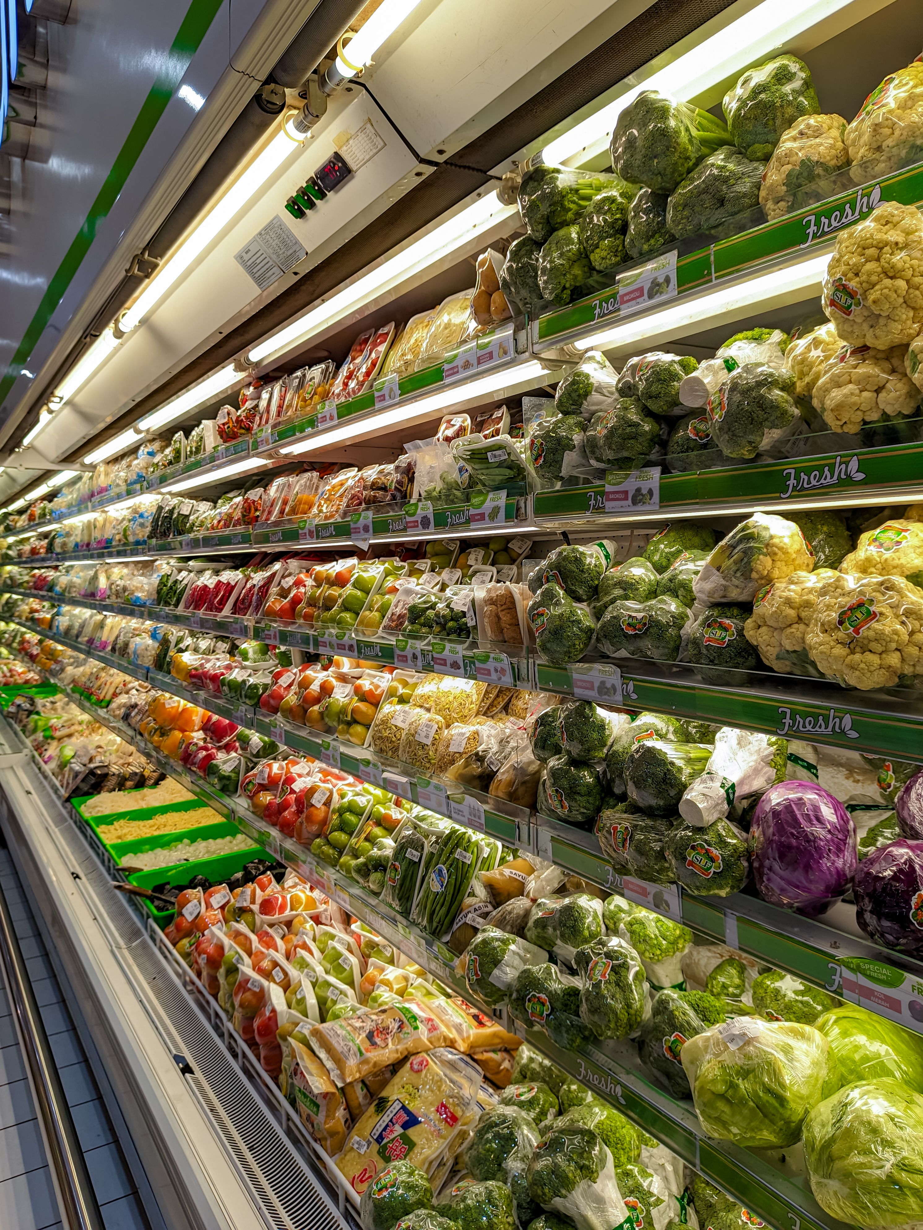 American Grocery Chain Schnucks Rolls Out AI Assistant That Tracks Customer Health