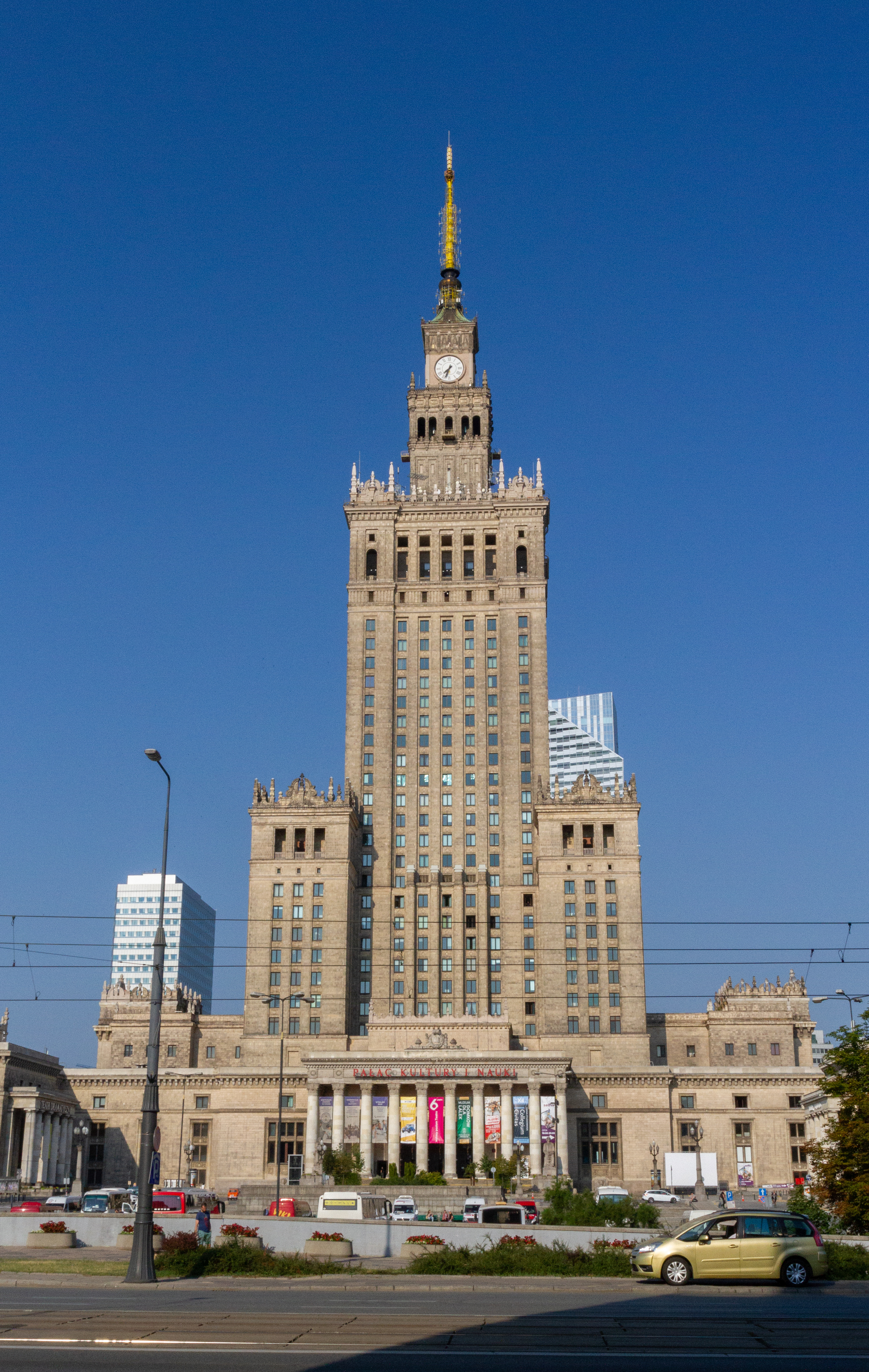 Warsaw Glitch 2026 Draws Over 1,400 to Warsaw's Film-AI Festival